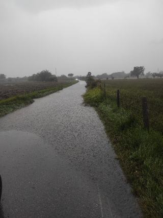 Fano - Maltempo, chiusi sottopassi e strade periferiche, traffico rallentato
